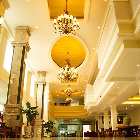 Pursat Riverside Hotel & Spa Extérieur photo