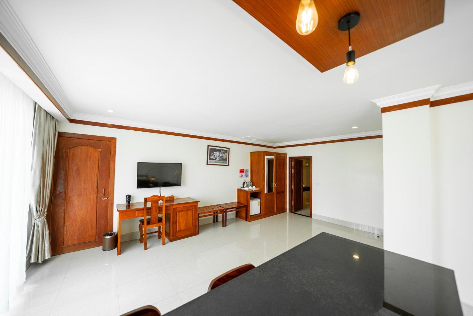 Pursat Riverside Hotel & Spa Extérieur photo