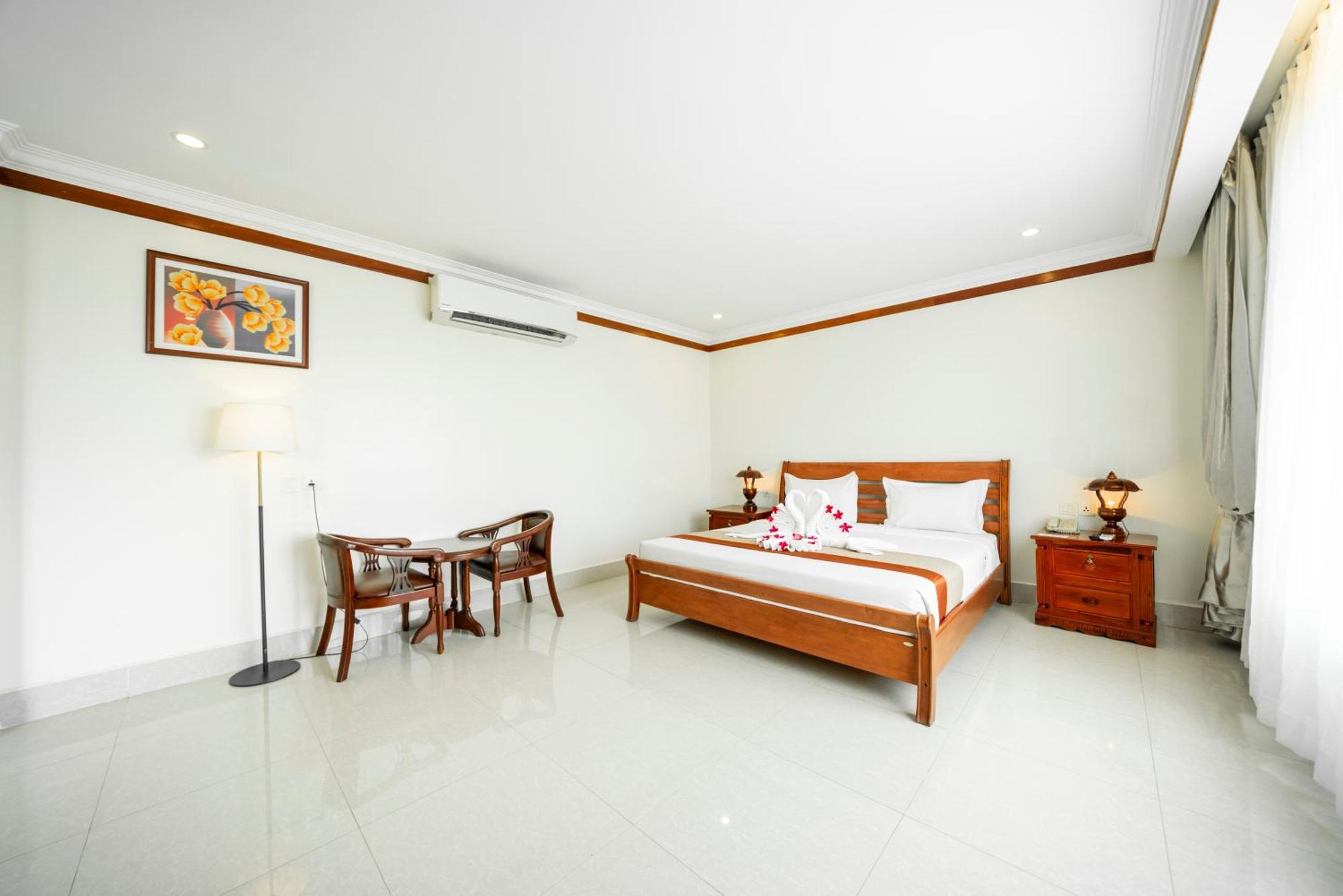 Pursat Riverside Hotel & Spa Extérieur photo
