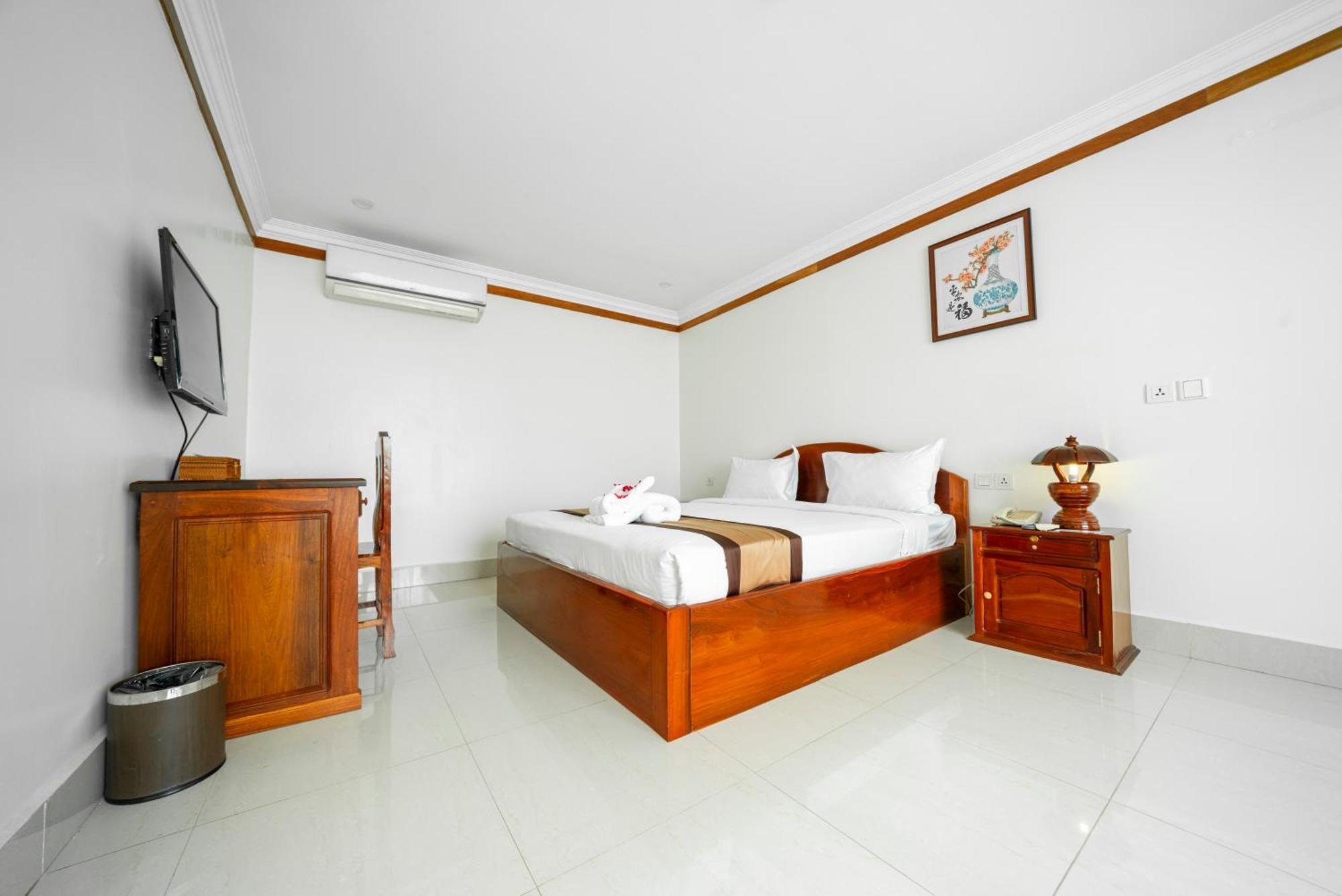 Pursat Riverside Hotel & Spa Extérieur photo